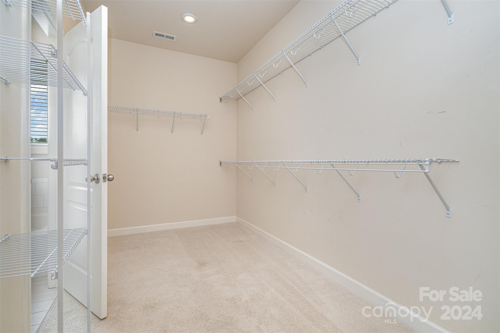 The Preserve At Riverchase - Residential