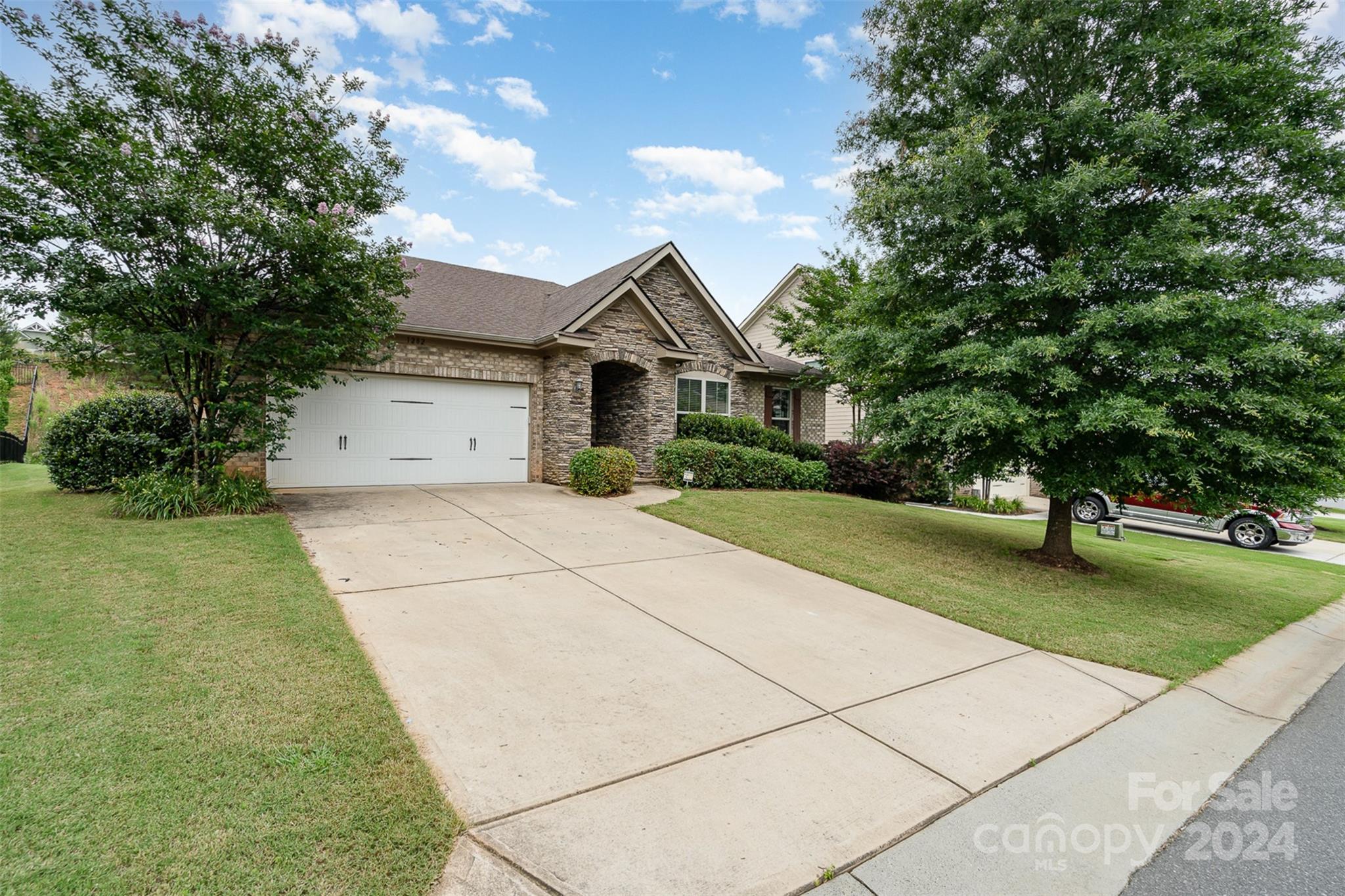 The Preserve At Riverchase - Residential