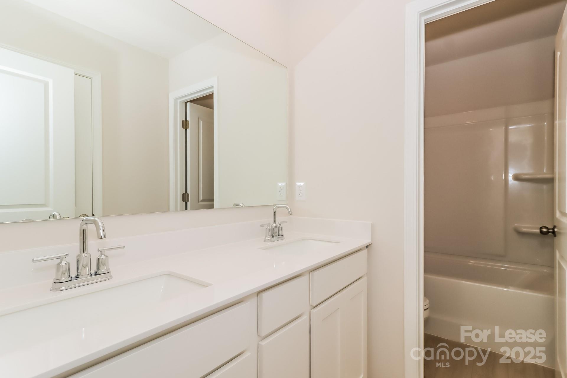 Sullivan Farm - Residential Lease