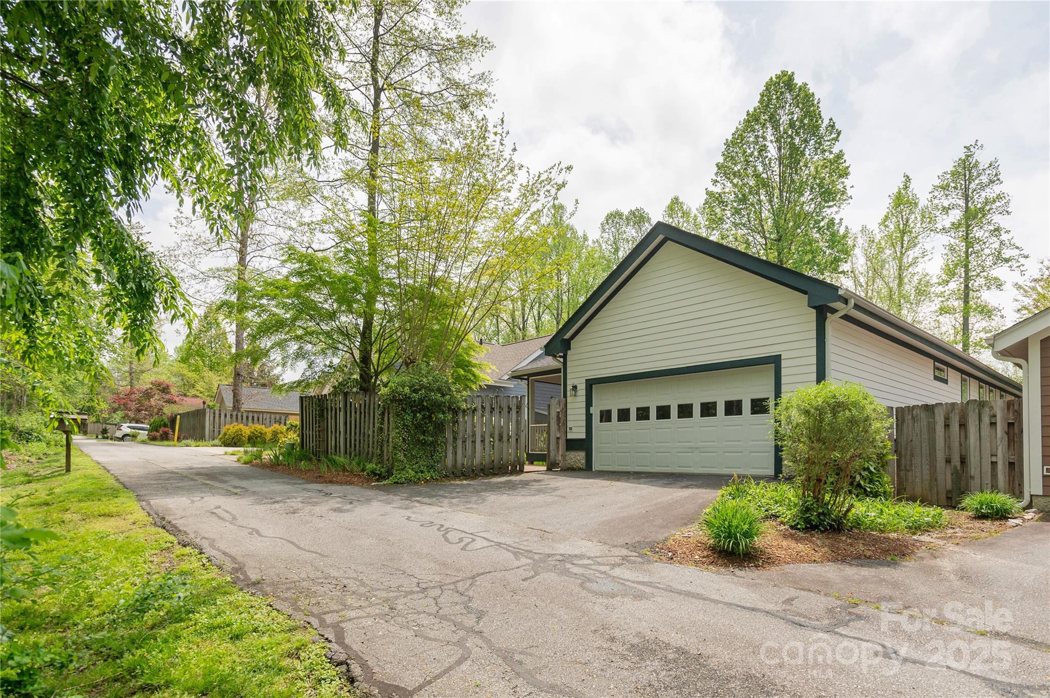 Highland Lake - Residential