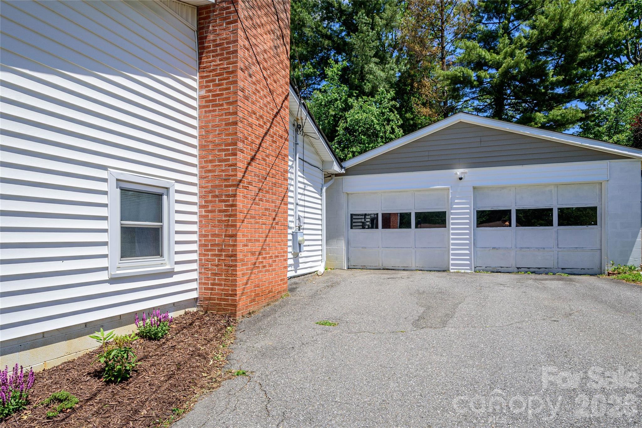 155 Chestnut Place