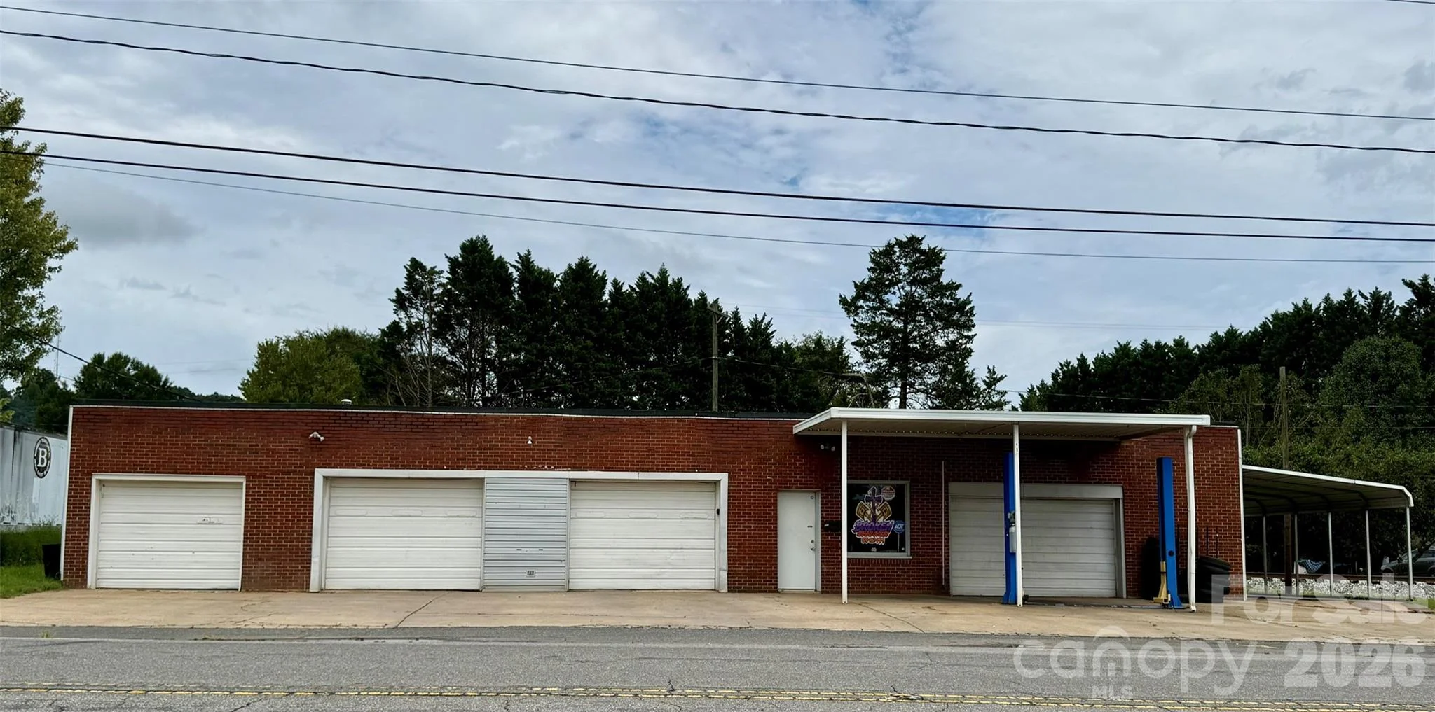 679 E Main Avenue, Taylorsville, NC, 28681