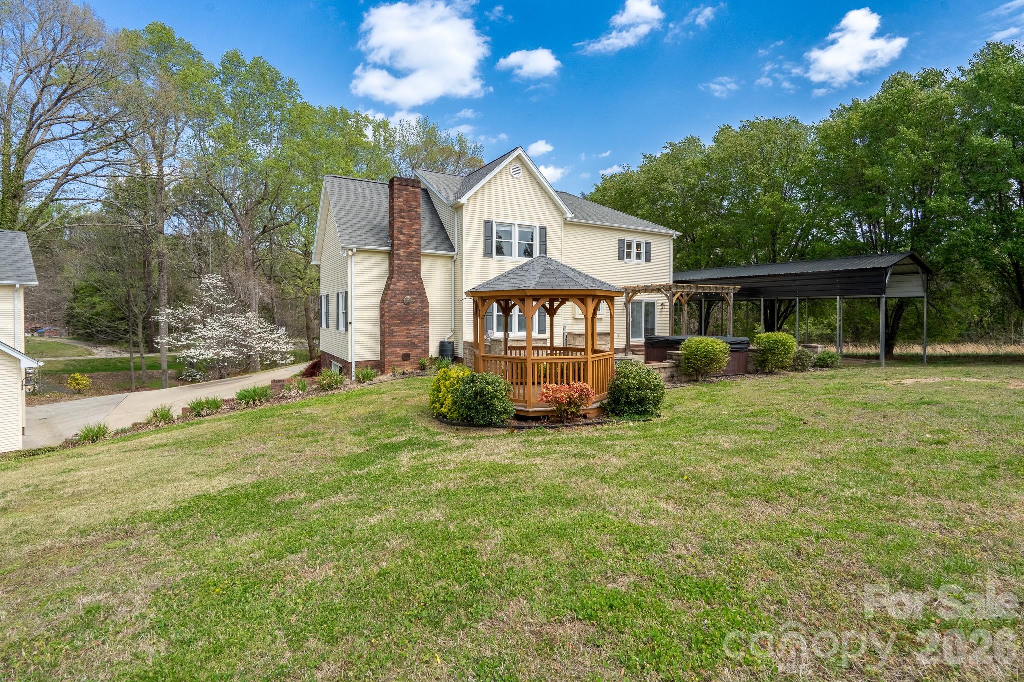 Quail Meadows - Residential