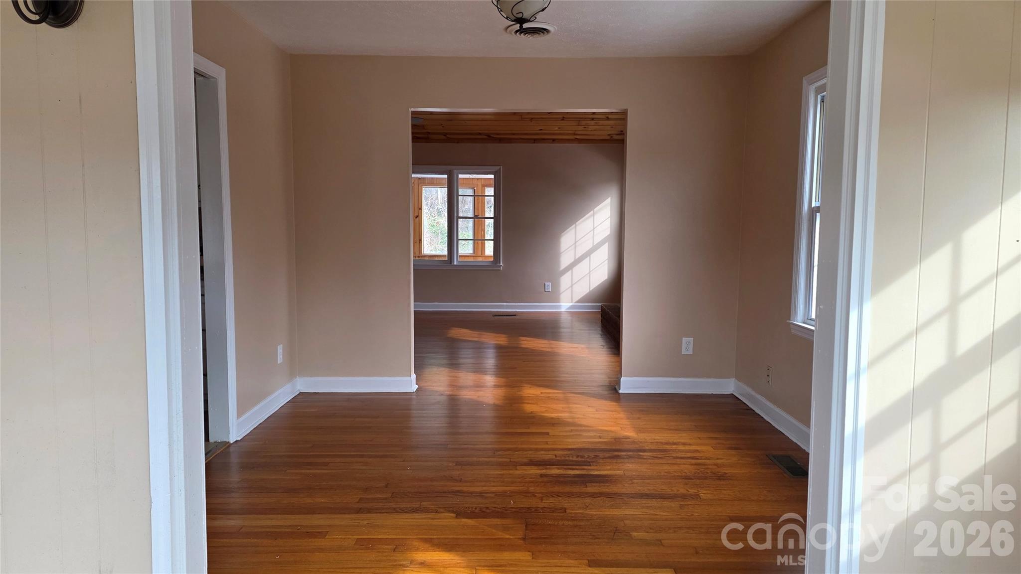 1627 Greenville Highway