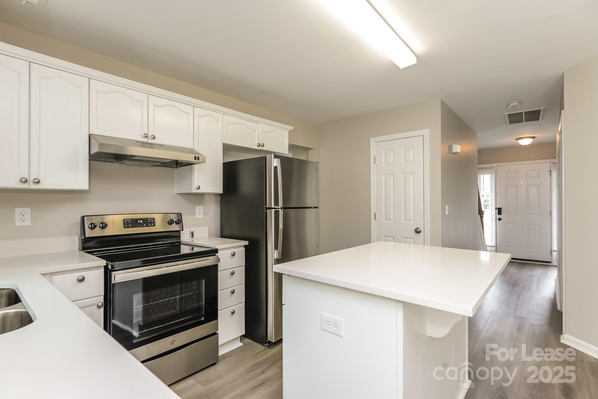 1524 Gordon Walters Drive