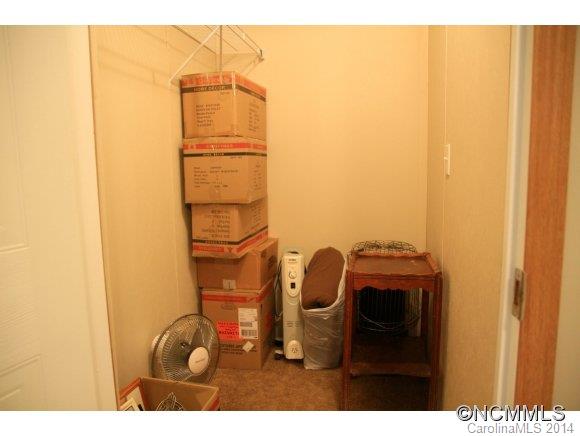 Laurel Wood - Residential