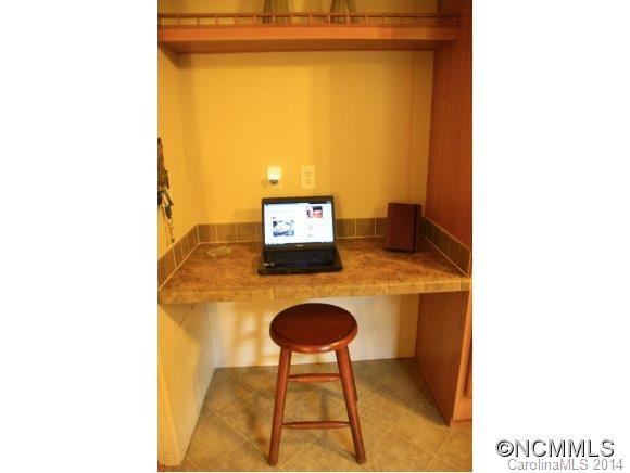 Laurel Wood - Residential