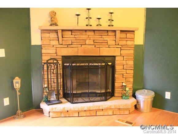 Laurel Wood - Residential