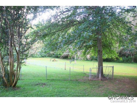 Laurel Wood - Residential