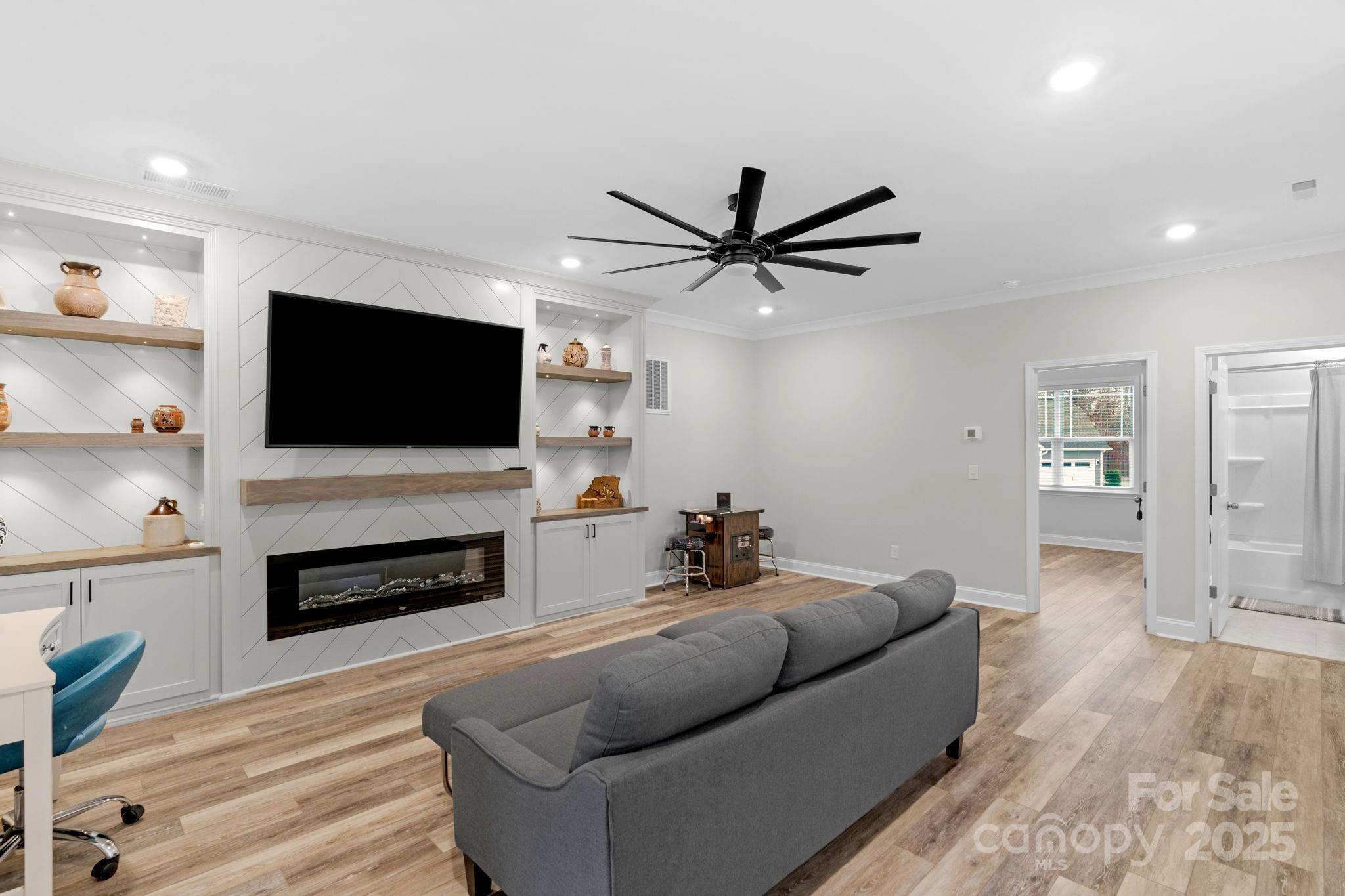 Wrenn Creek - Residential