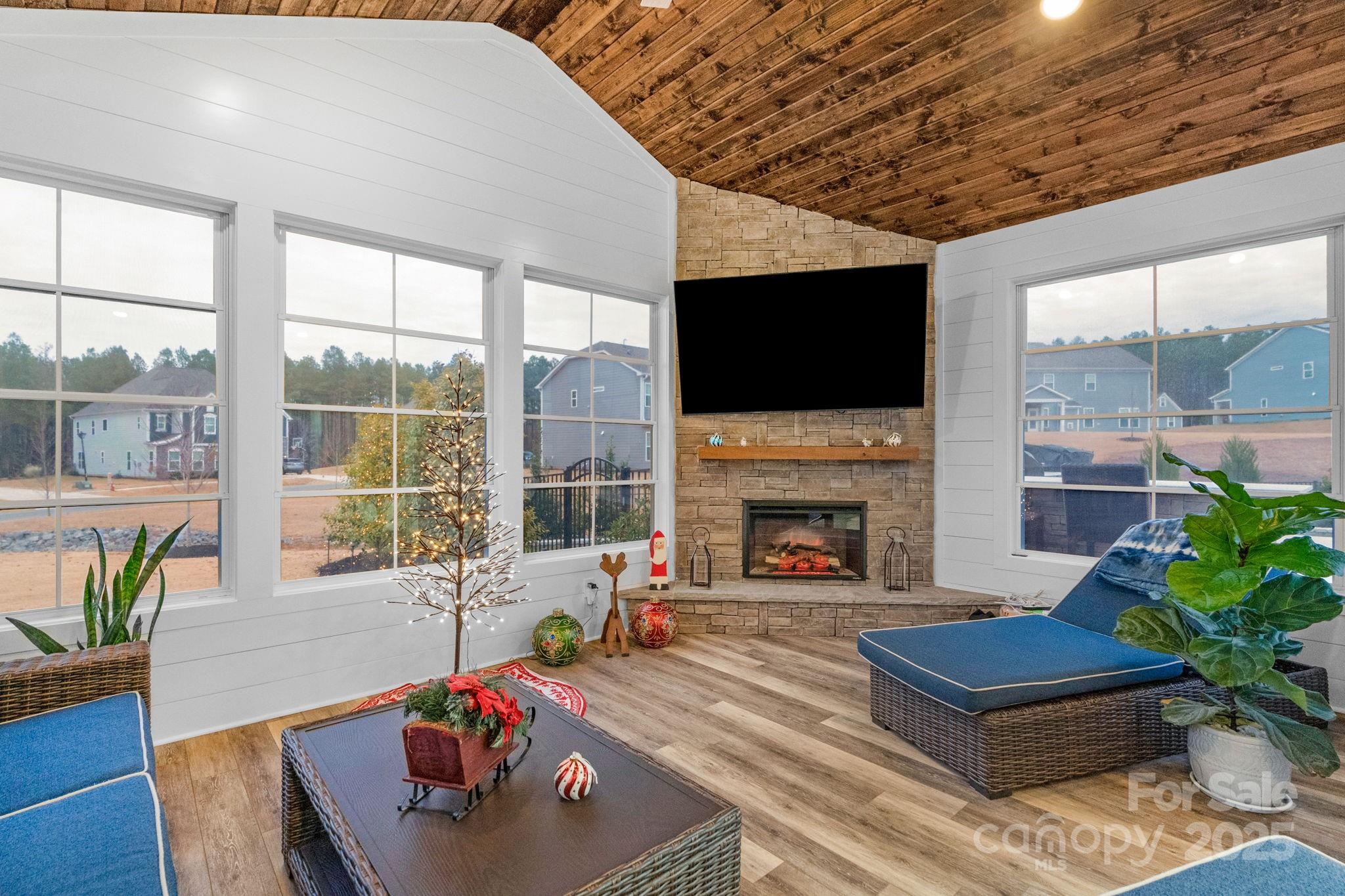 Wrenn Creek - Residential