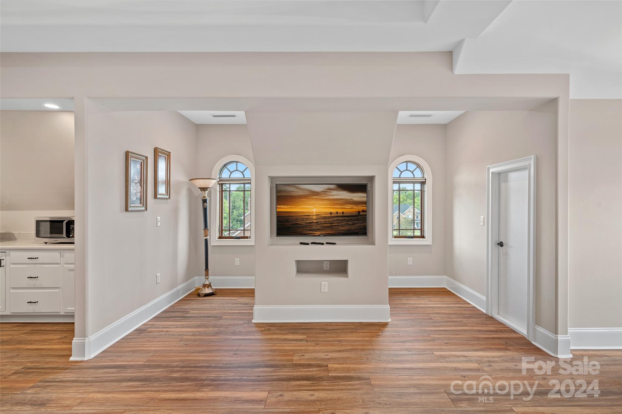 Palace Chase - Residential