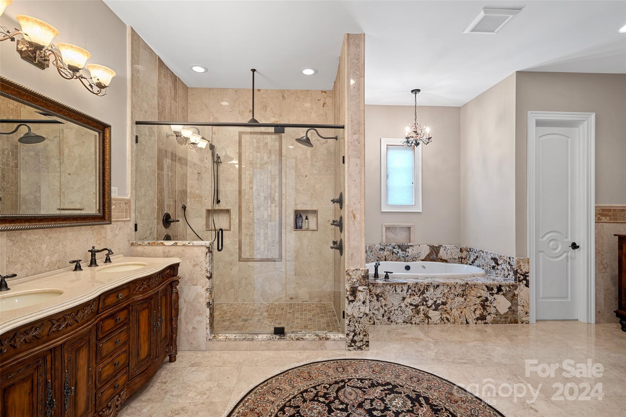 Palace Chase - Residential