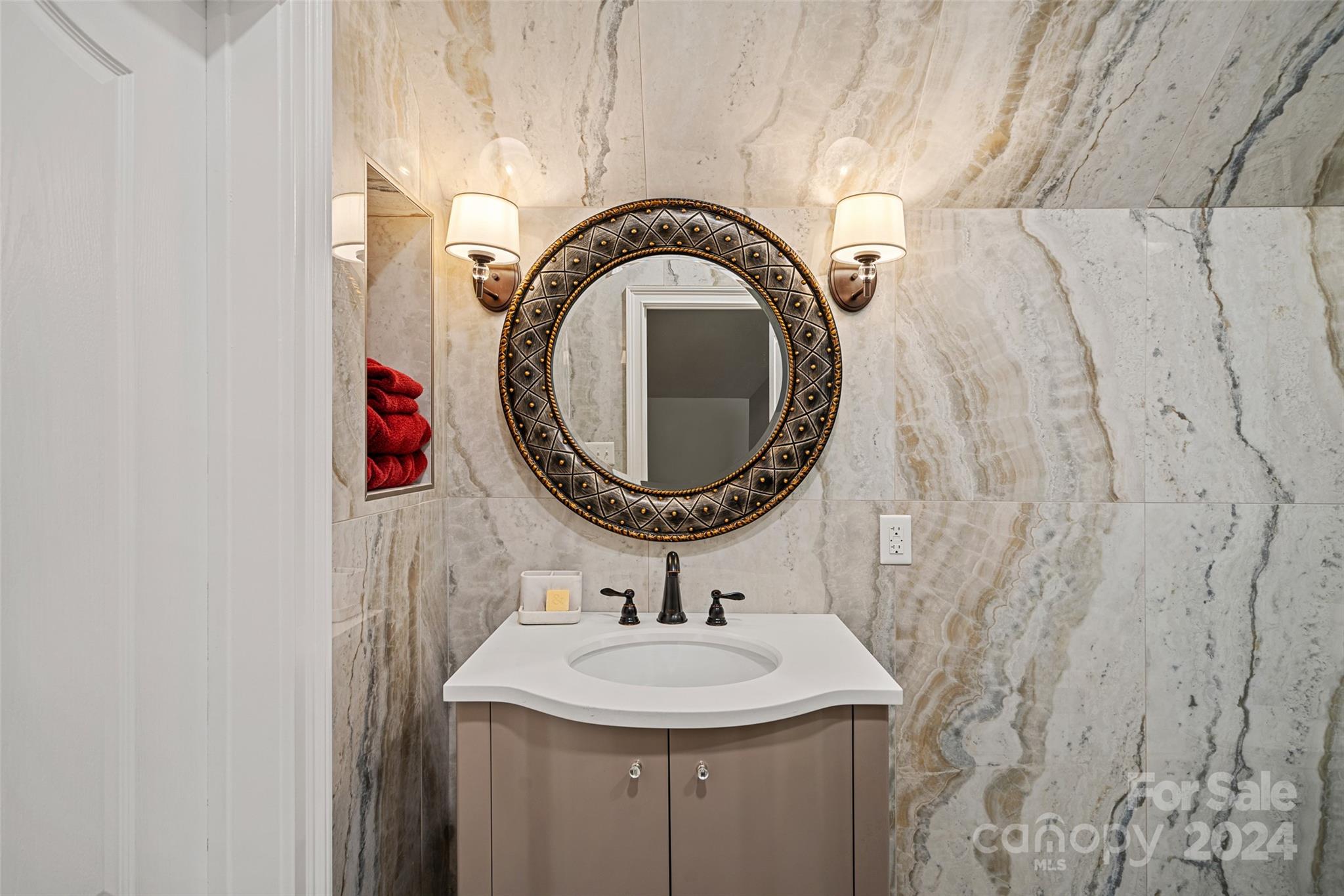 Palace Chase - Residential