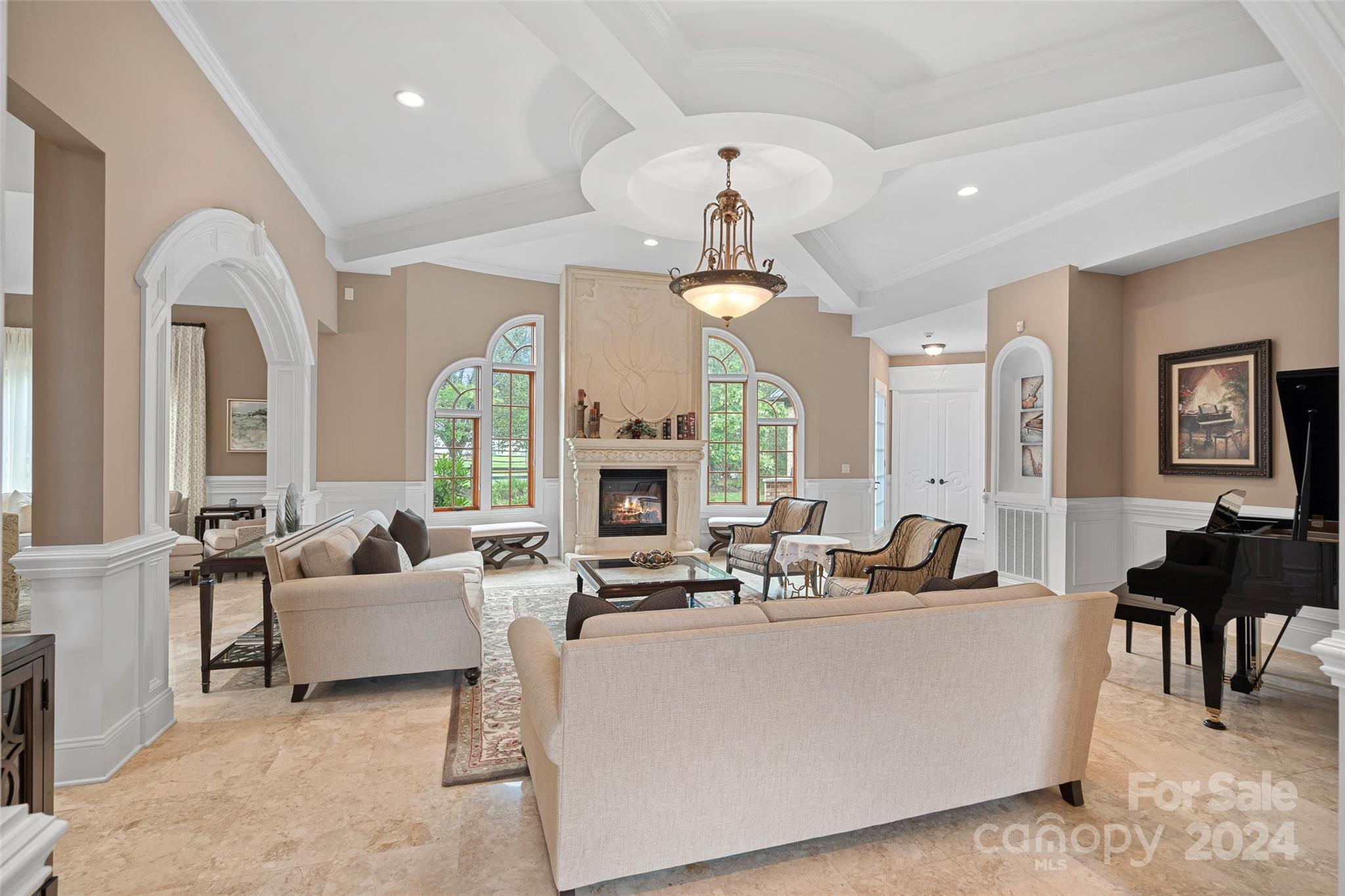 Palace Chase - Residential