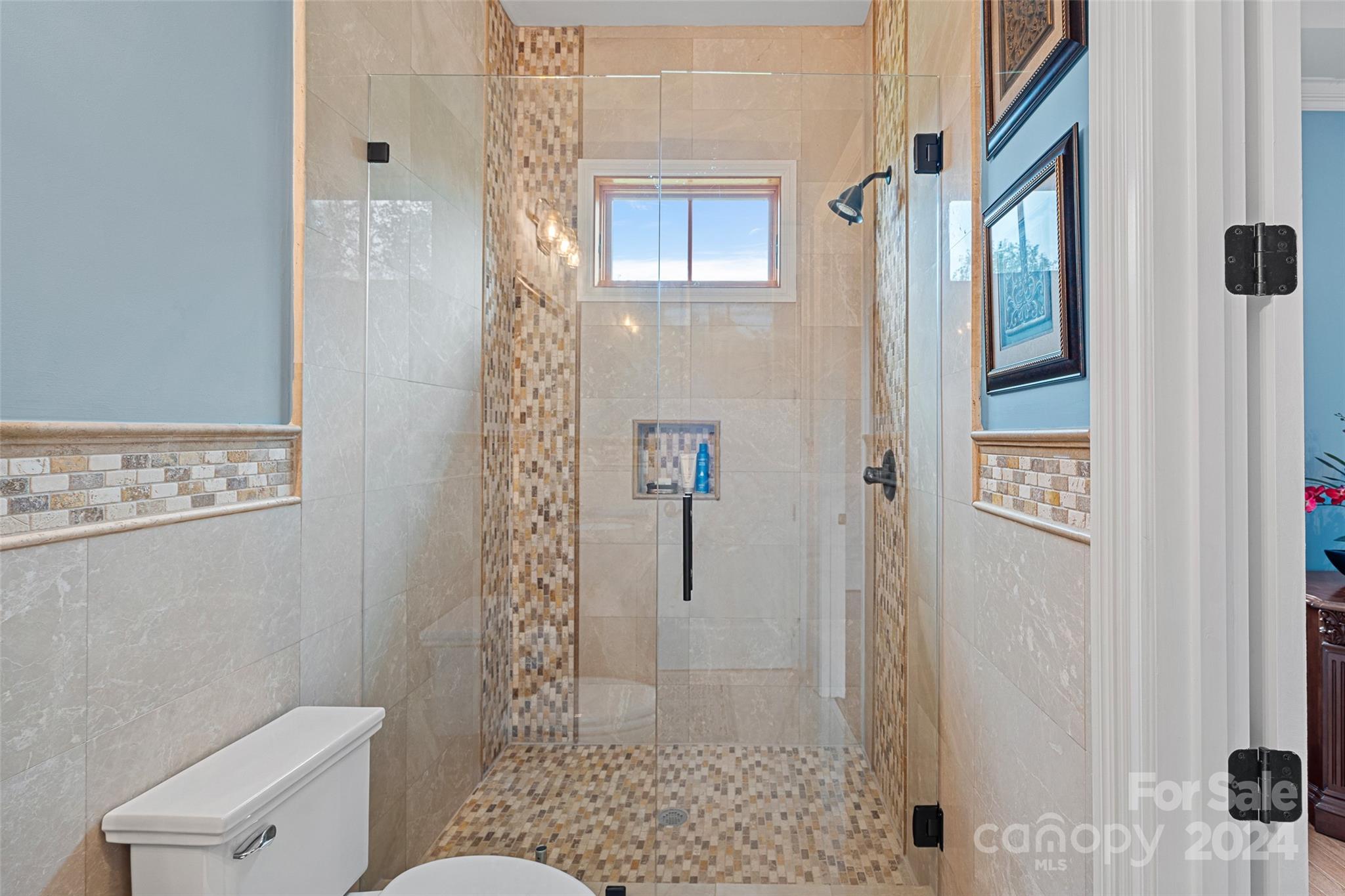 Palace Chase - Residential