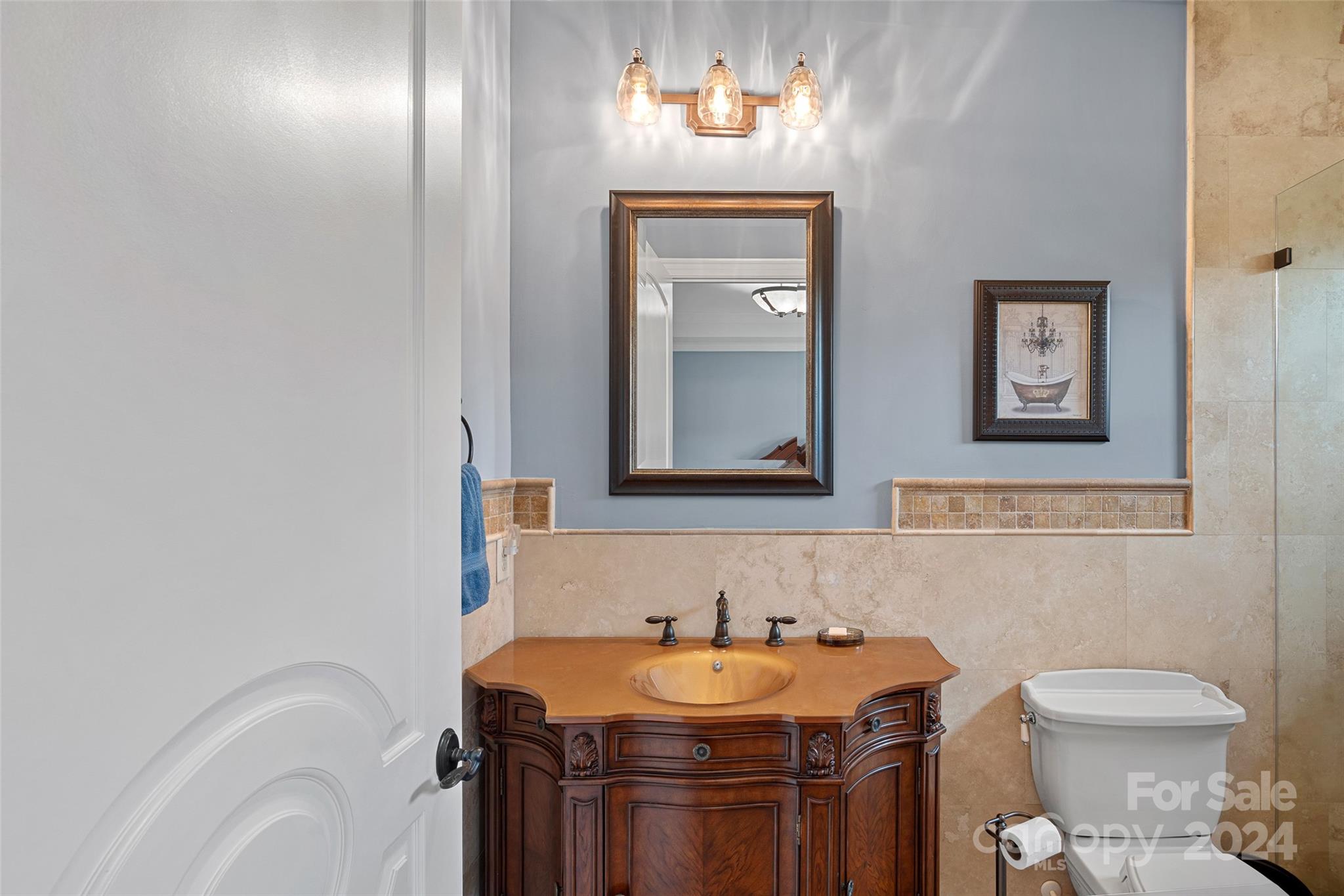 Palace Chase - Residential