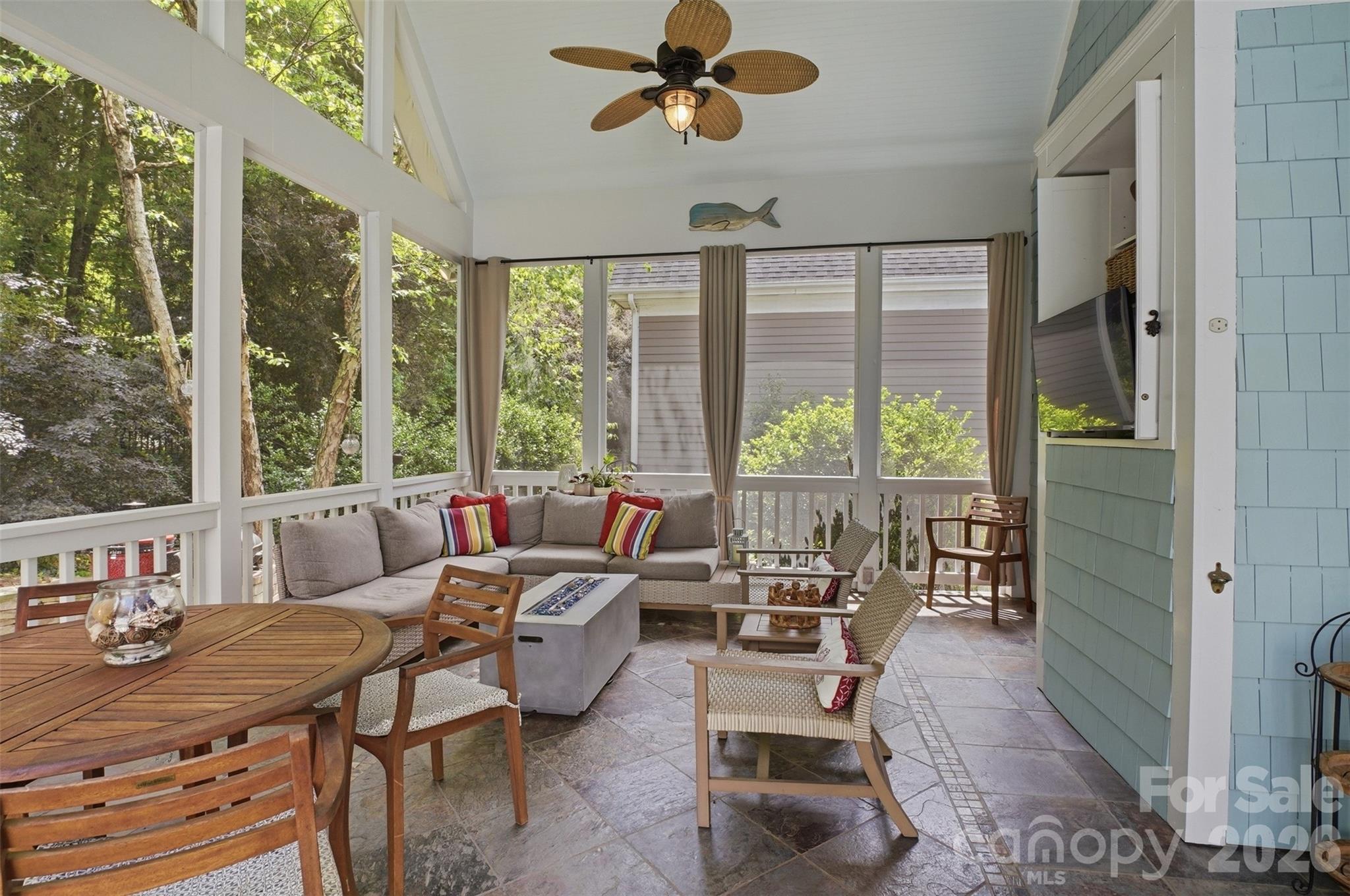 Beverly Crest - Residential