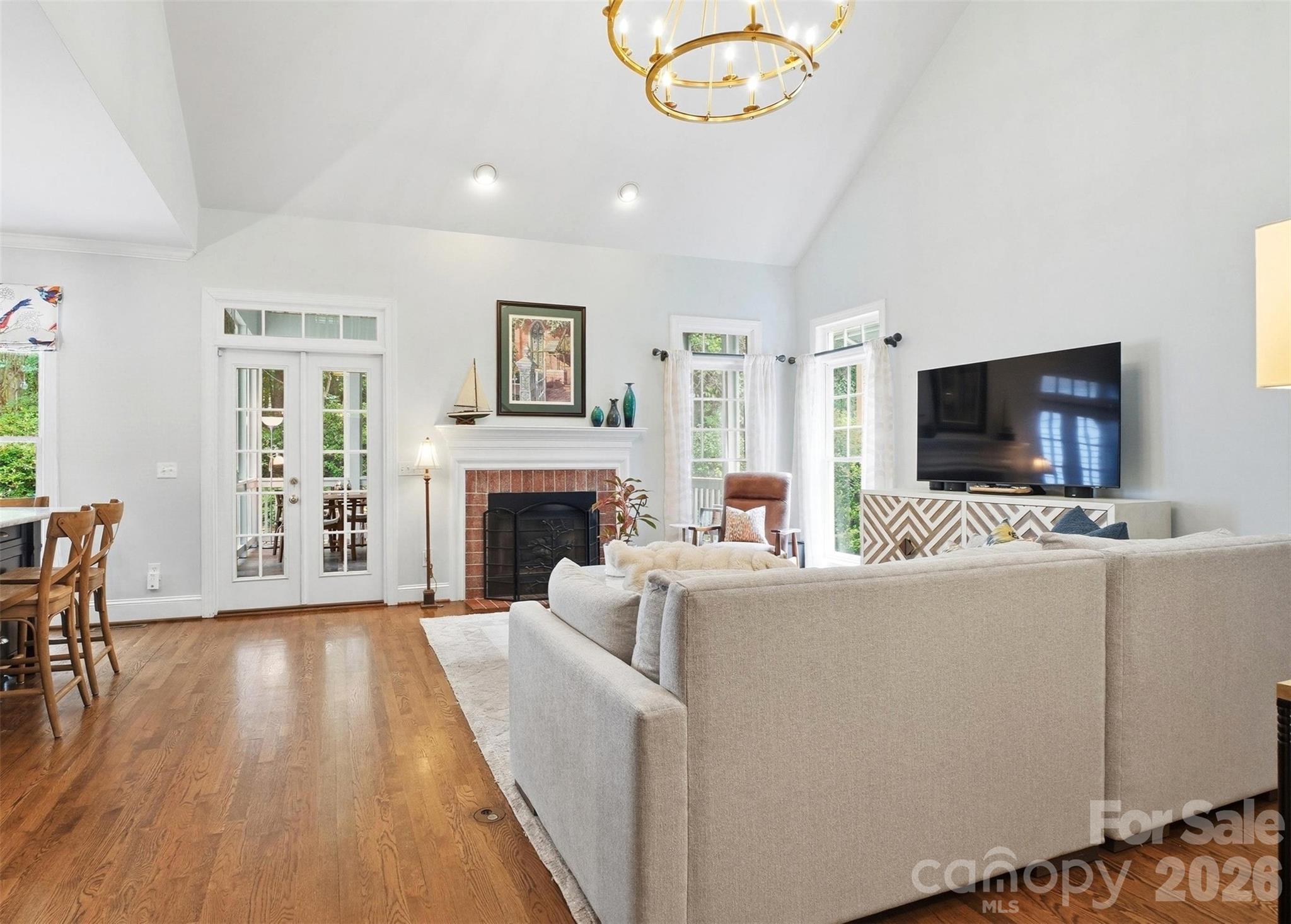 Beverly Crest - Residential
