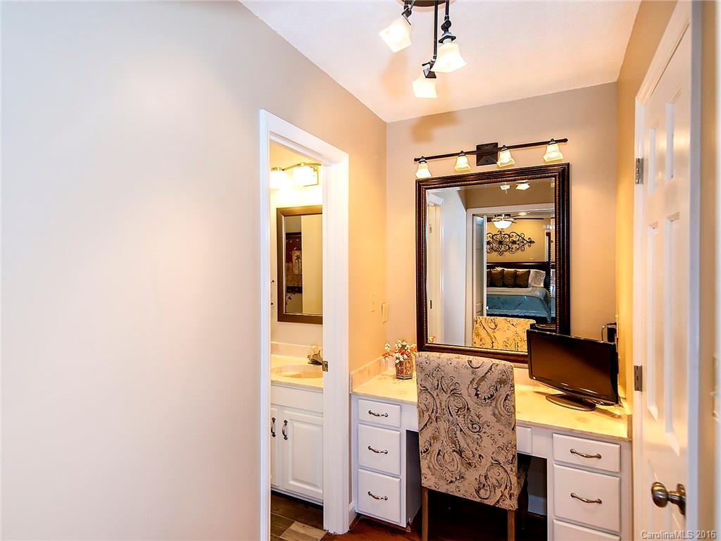 Lauren Chase - Residential