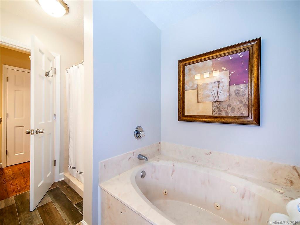 Lauren Chase - Residential