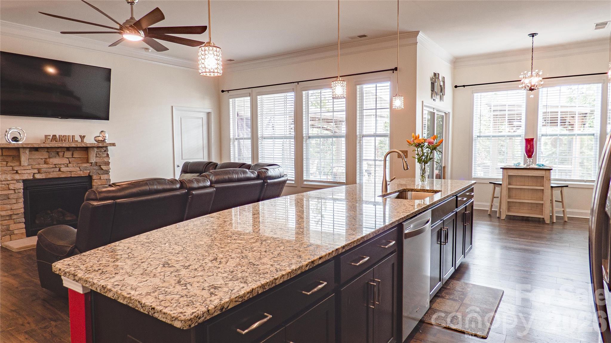 Austin Corners - Residential