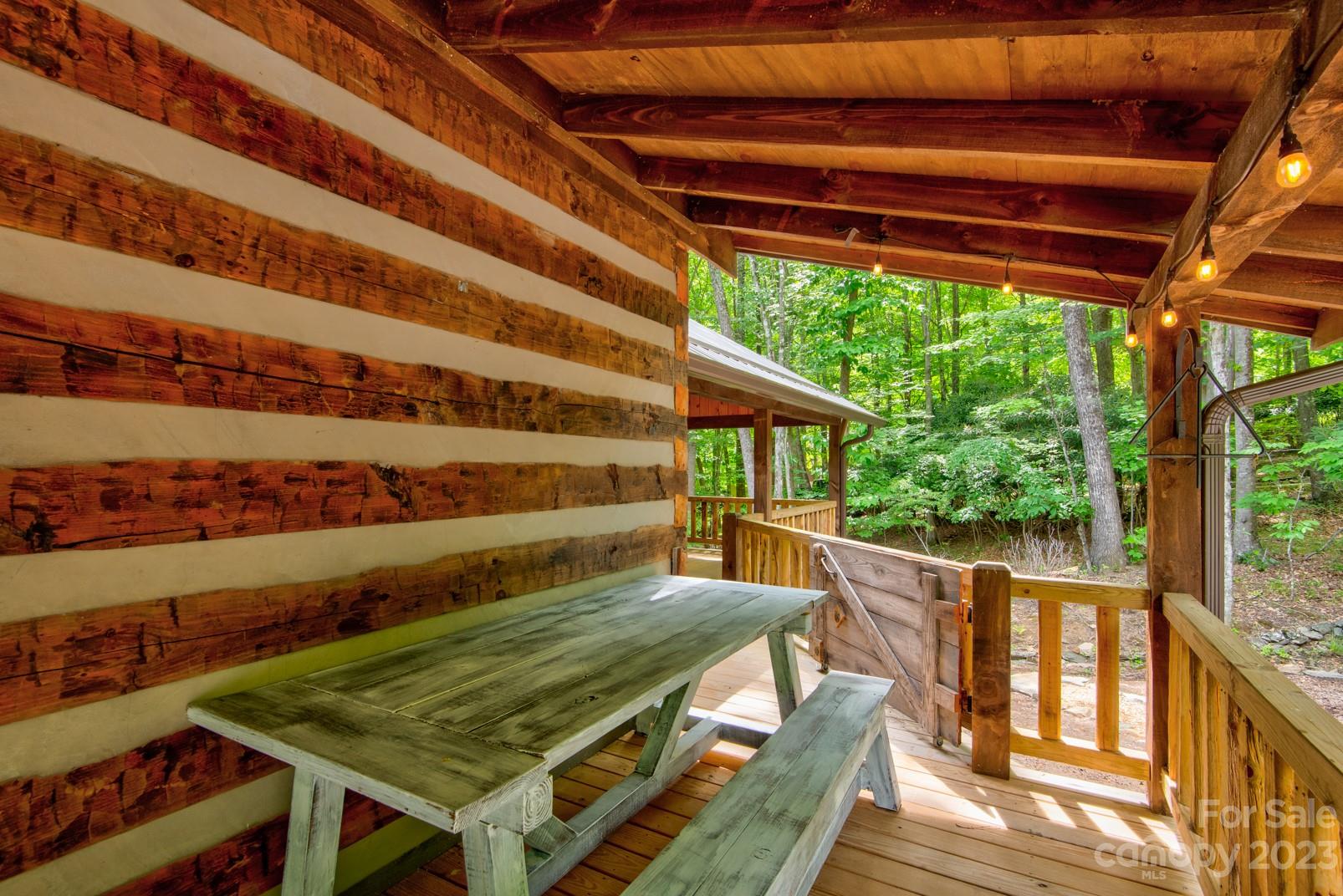 Big Tree - Residential