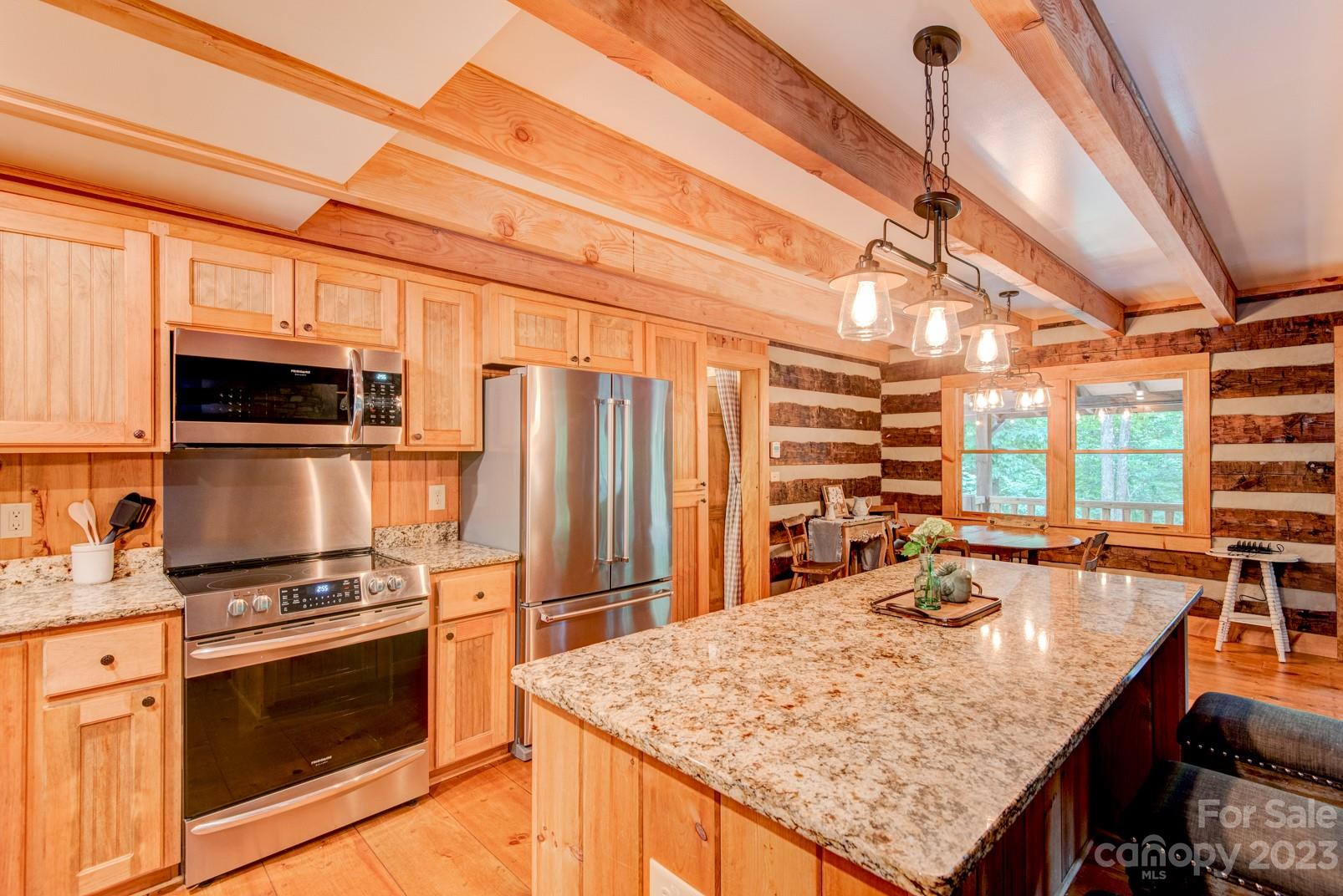 Big Tree - Residential