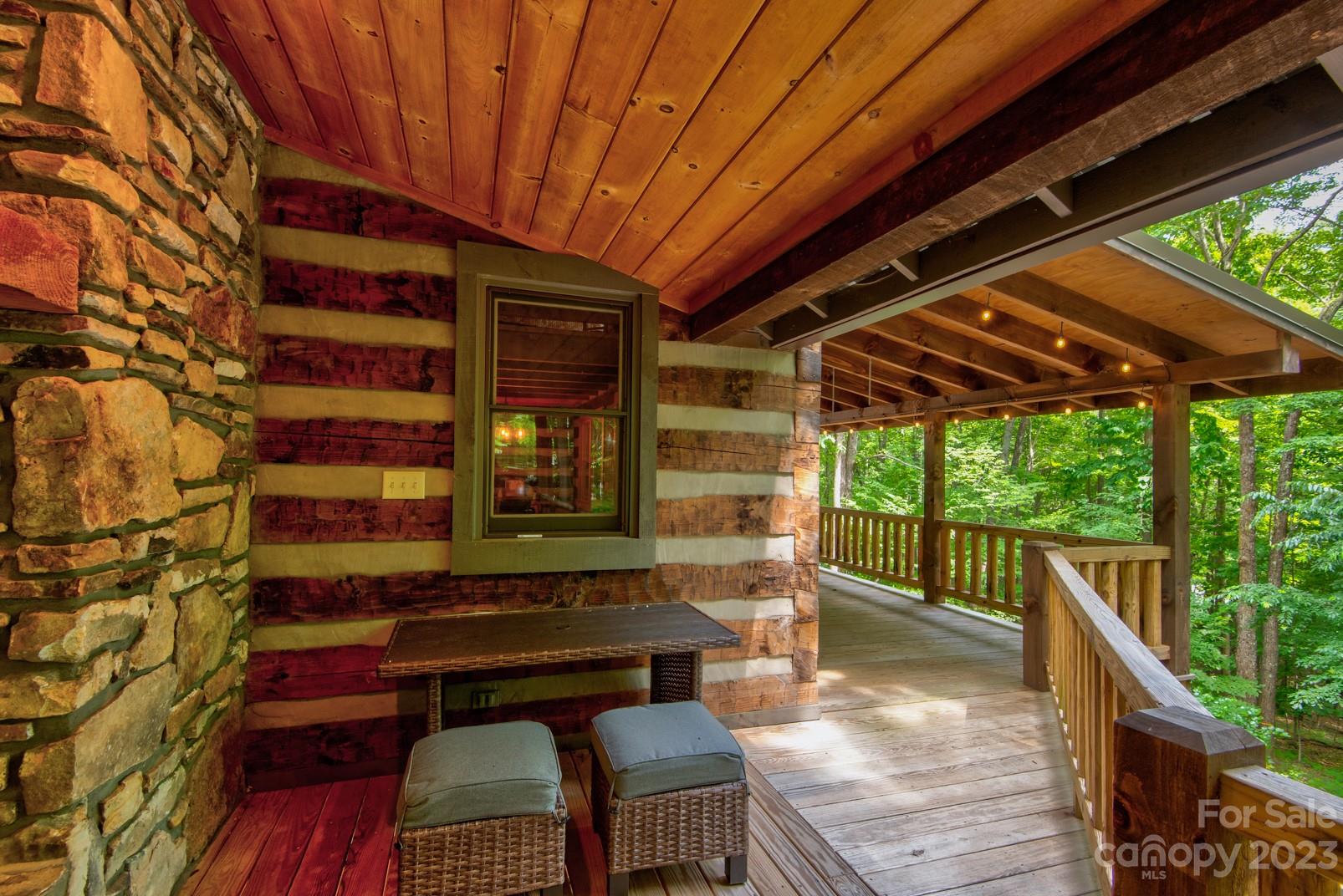 Big Tree - Residential