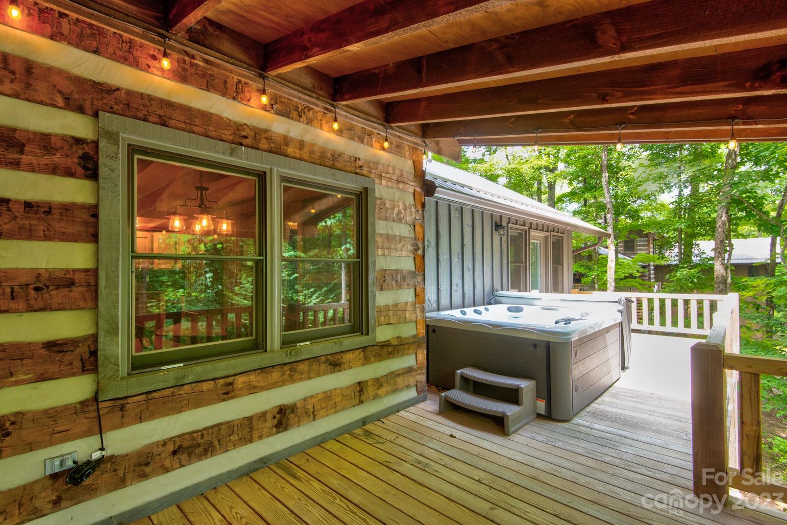 Big Tree - Residential