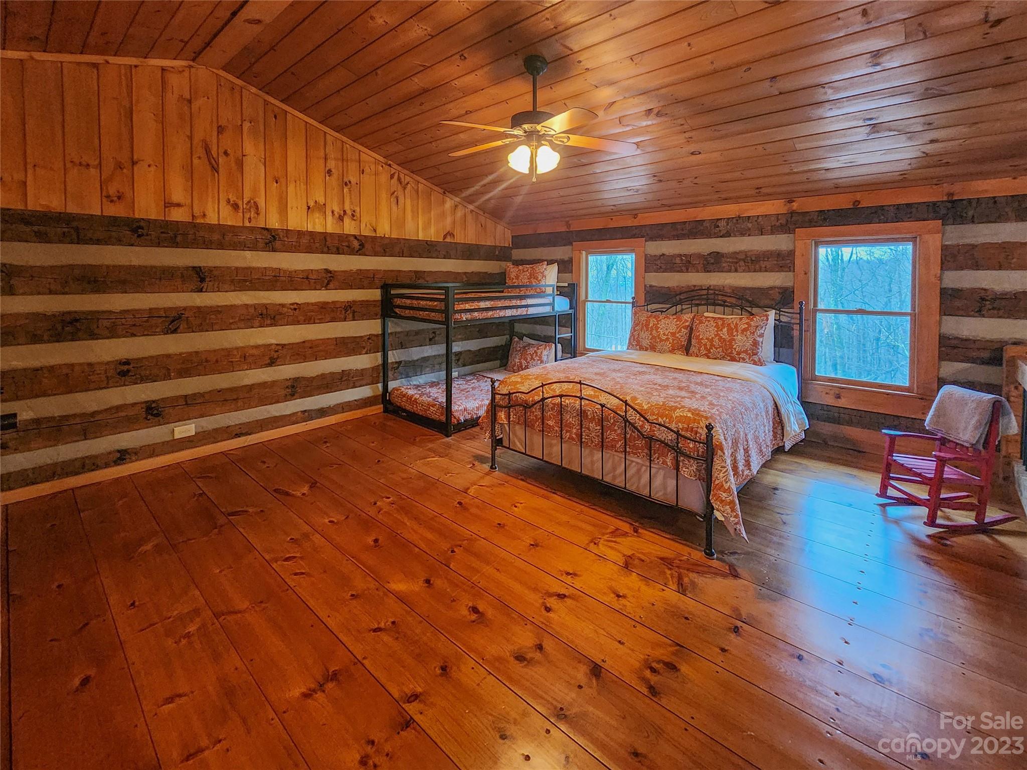 Big Tree - Residential