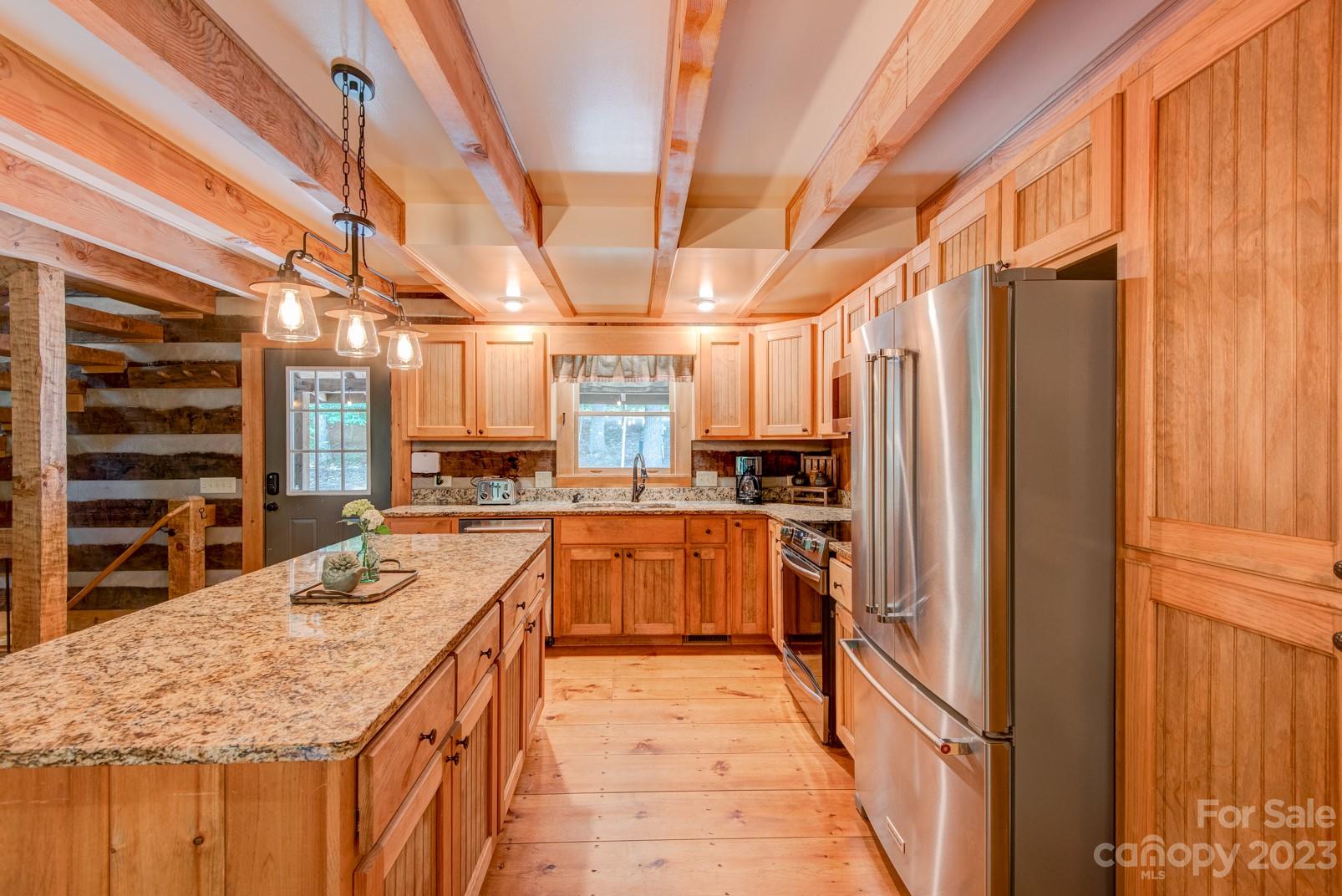 Big Tree - Residential