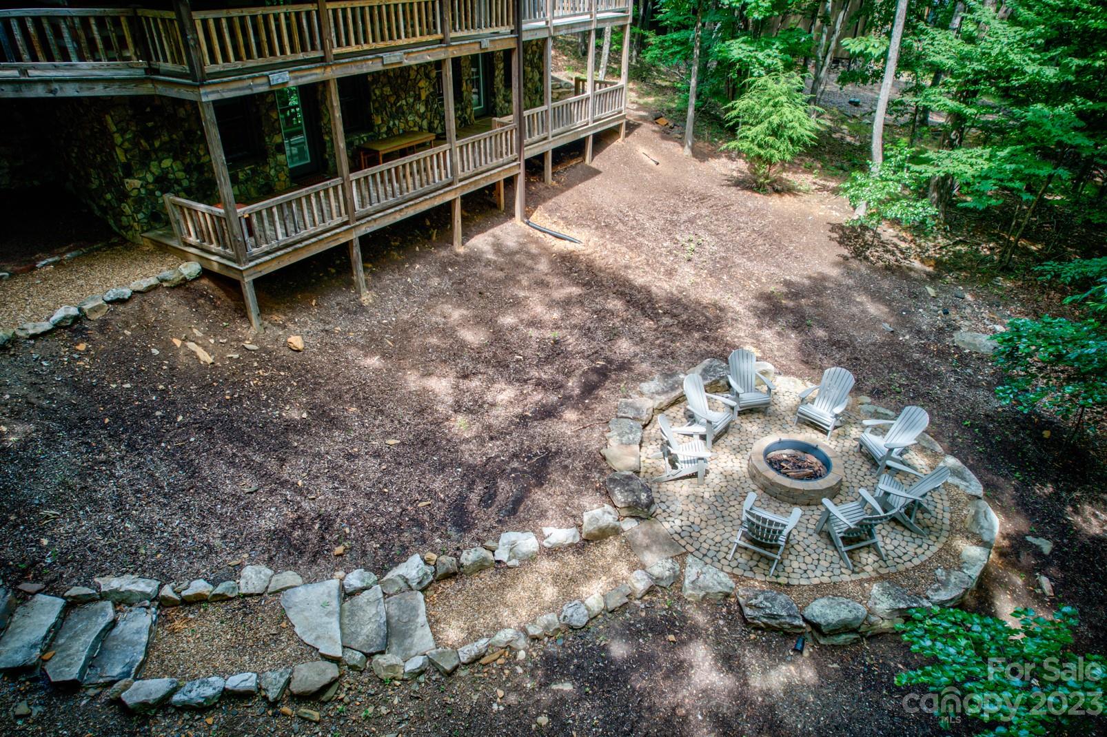 Big Tree - Residential