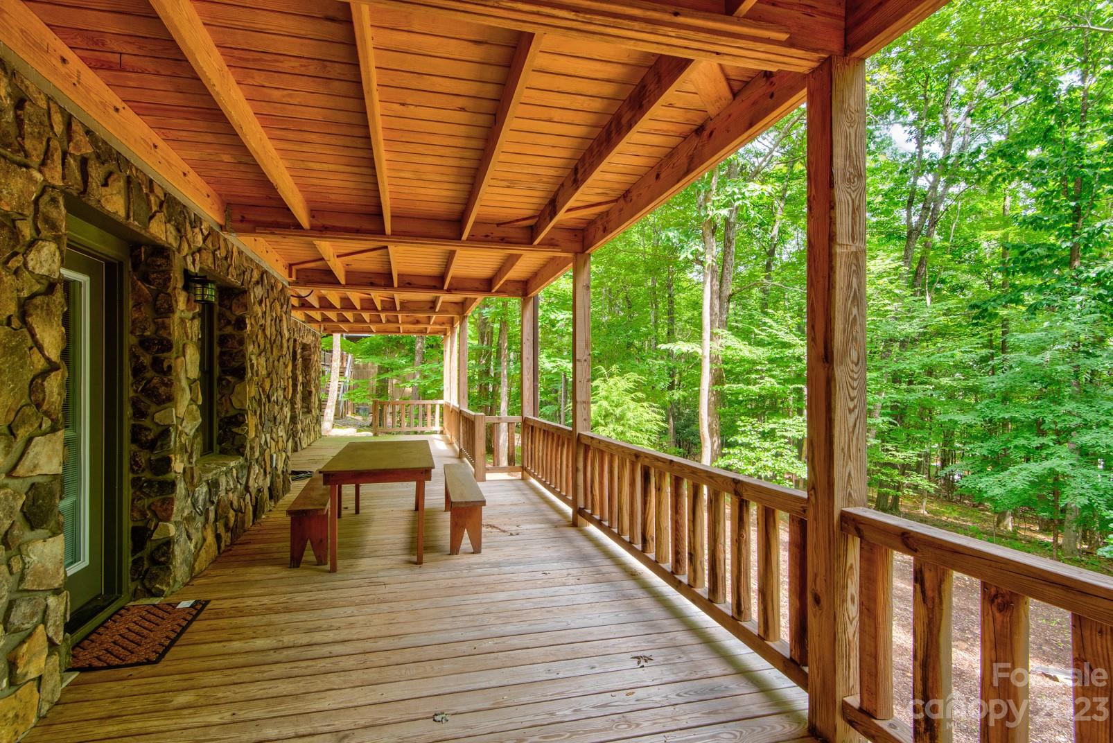 Big Tree - Residential