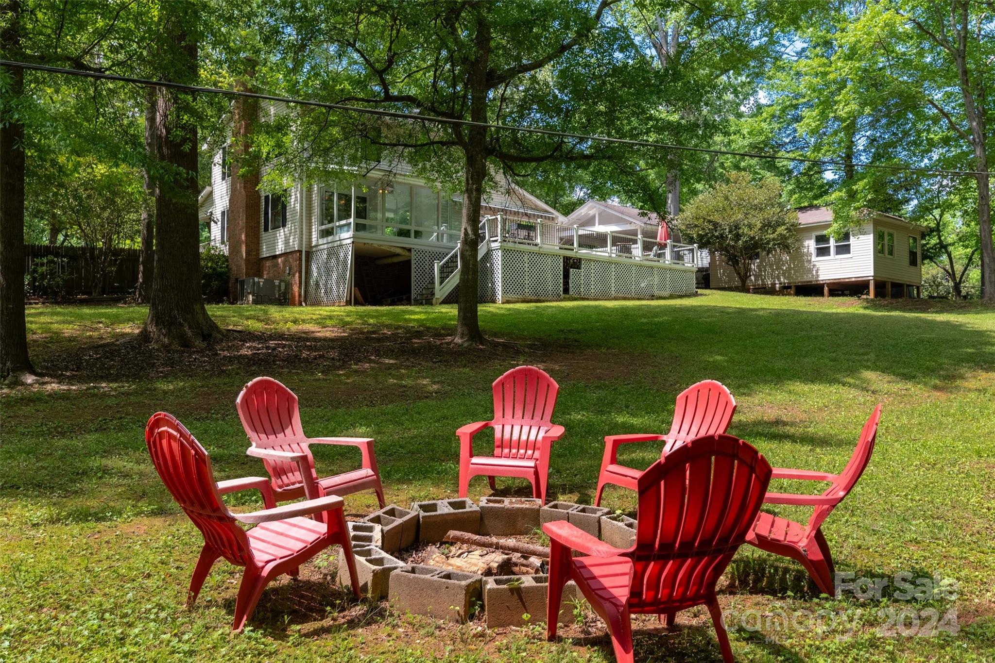 Foxwood - Residential