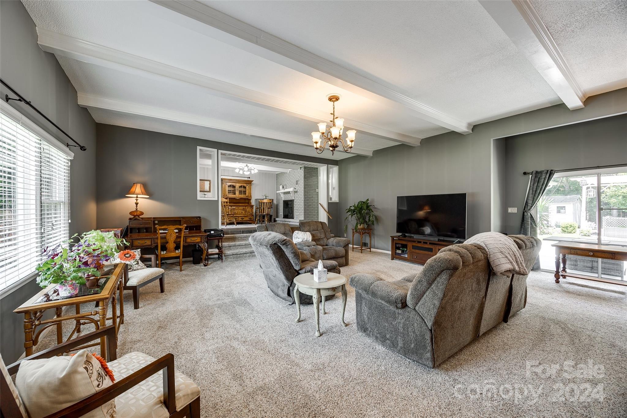 Oak Meadows - Residential