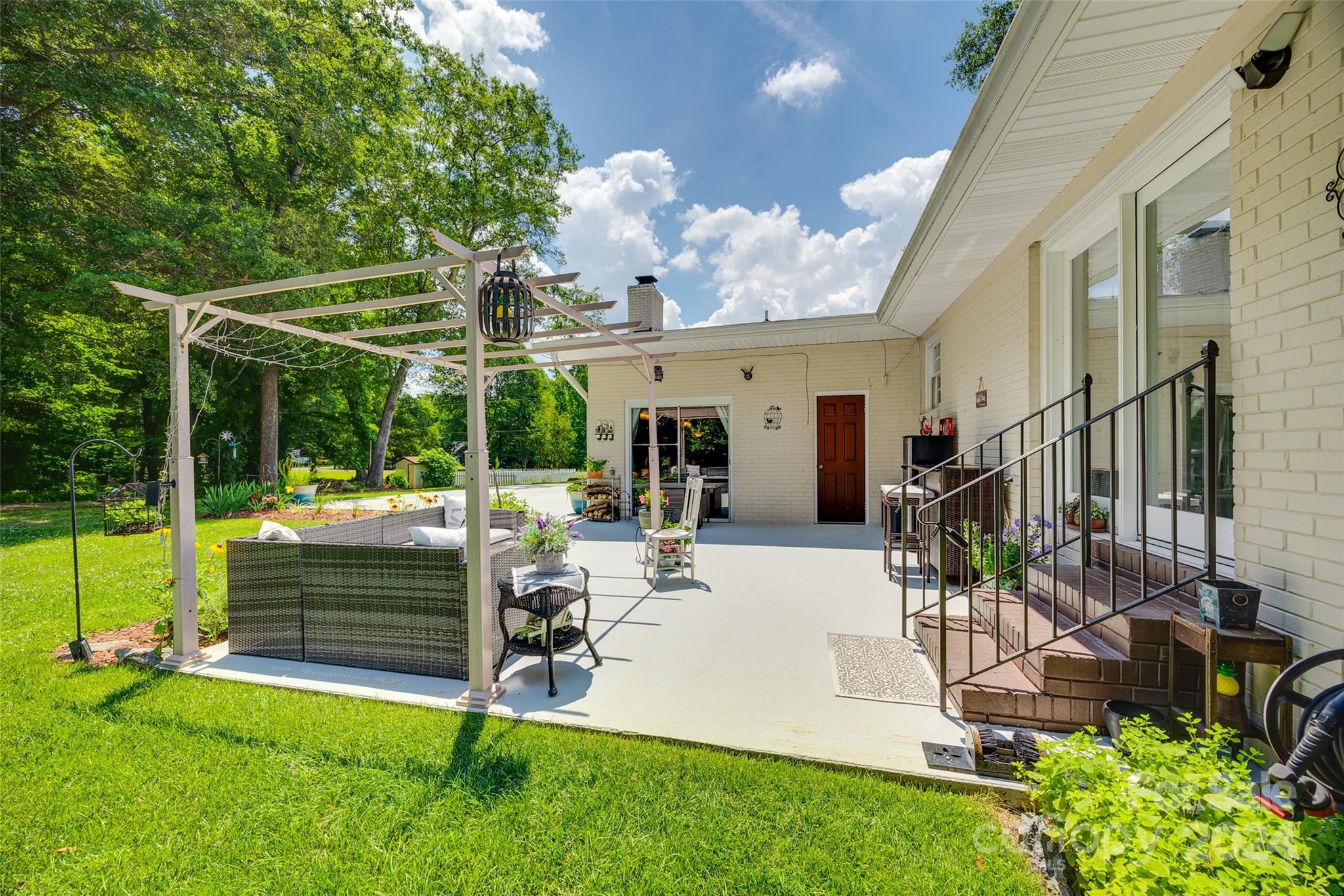 Oak Meadows - Residential