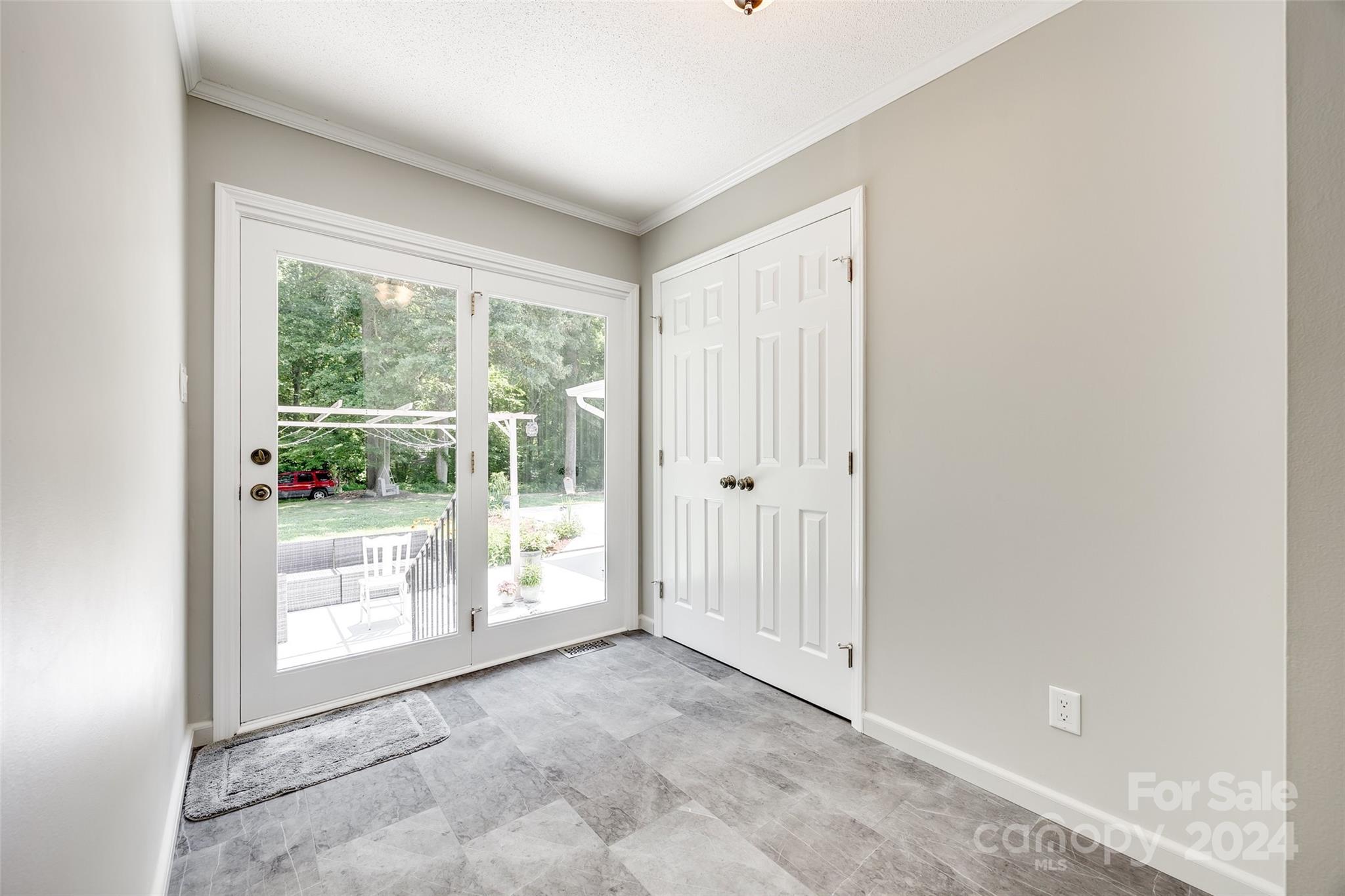 Oak Meadows - Residential