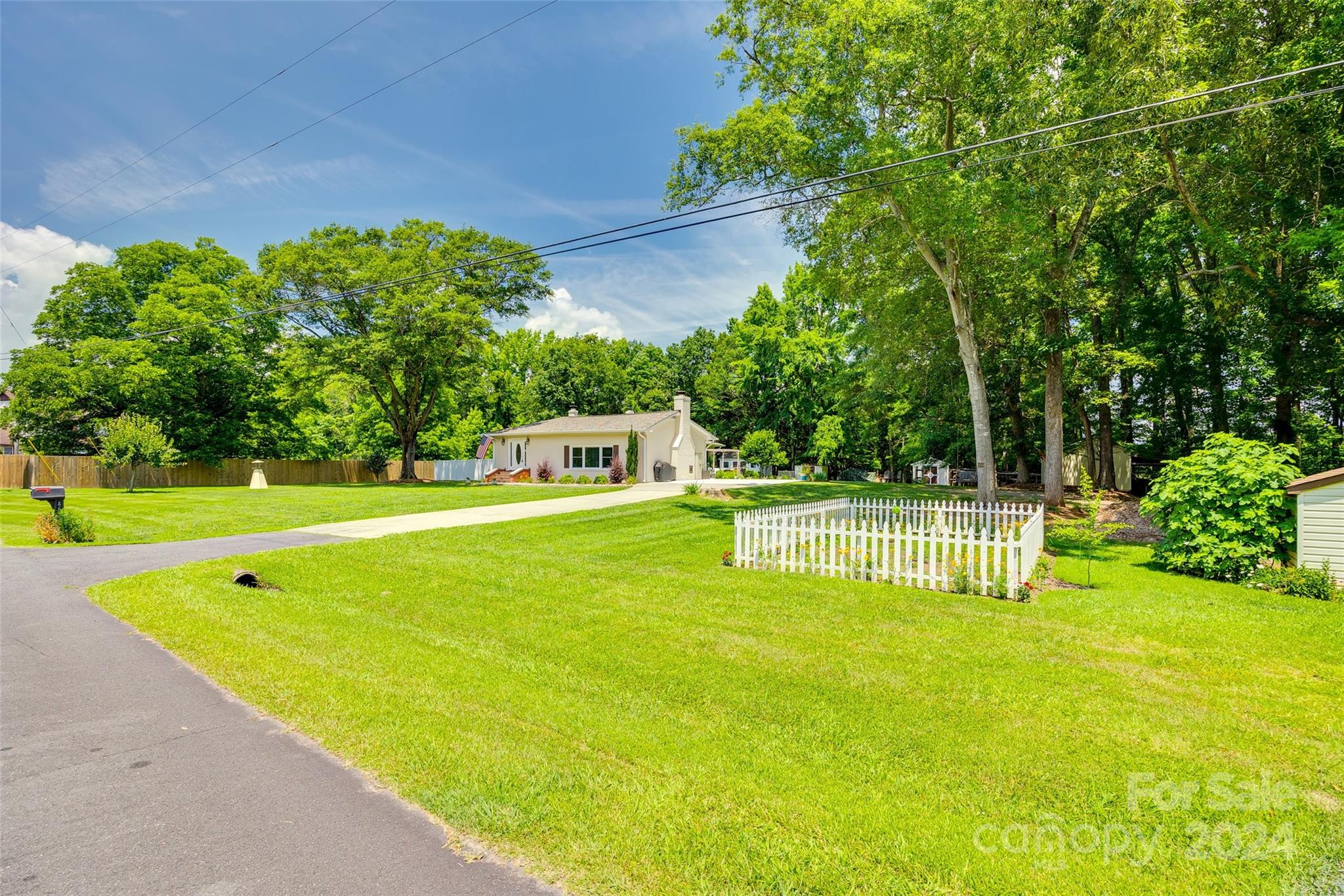 Oak Meadows - Residential