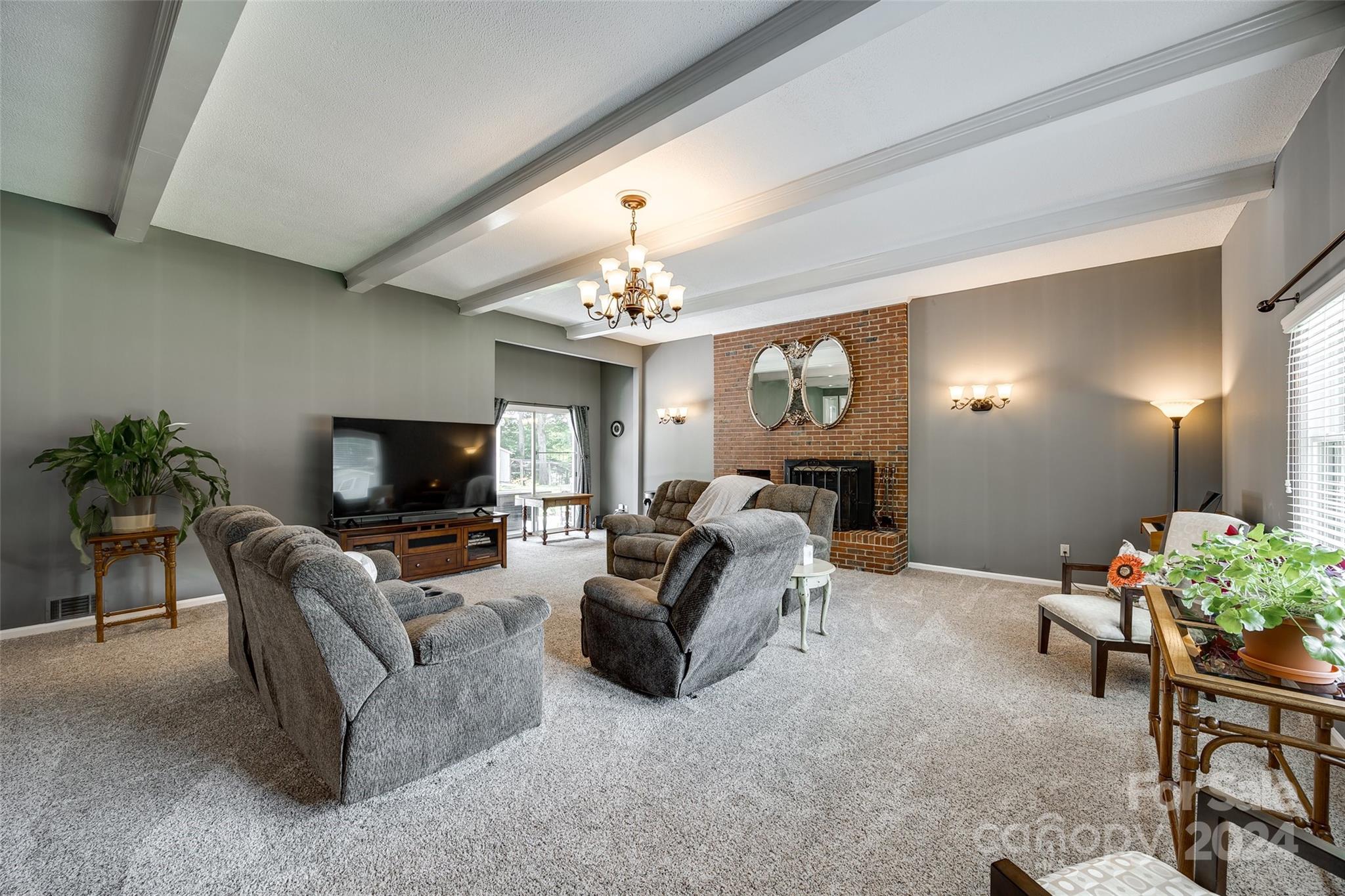 Oak Meadows - Residential