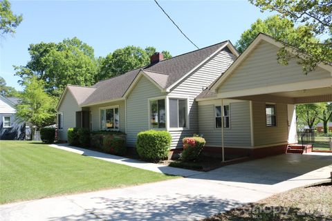 Photo of 415 Magnolia Drive, Monroe, NC 28112 (MLS # 4324783)