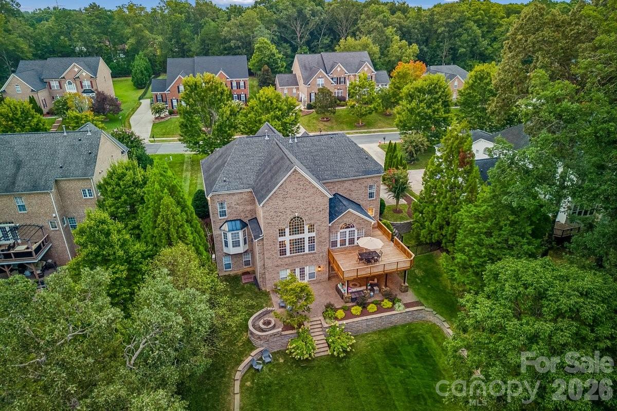 7315 Yellowhorn Trail