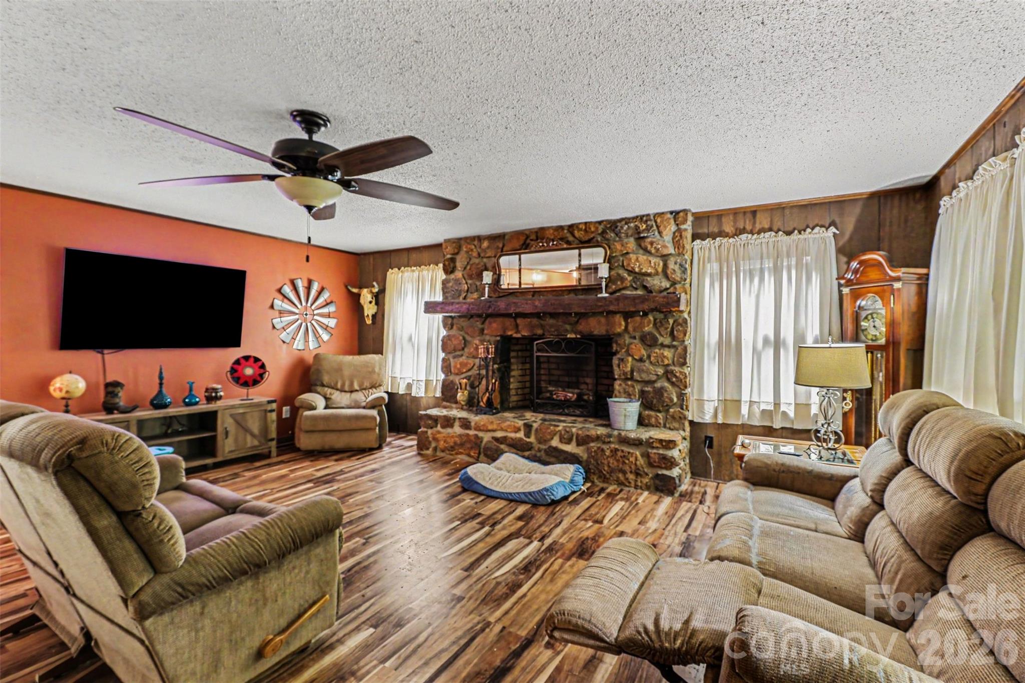 152 Shadywood Lane