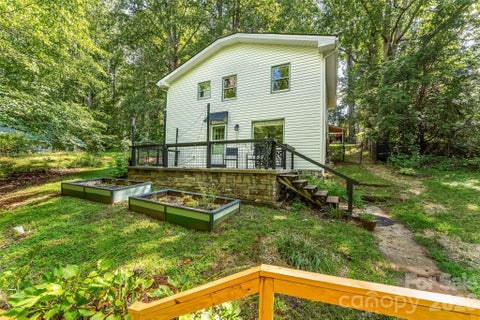 Photo of 141 Silversteen Drive, Brevard, NC 28712 (MLS # 4405756)