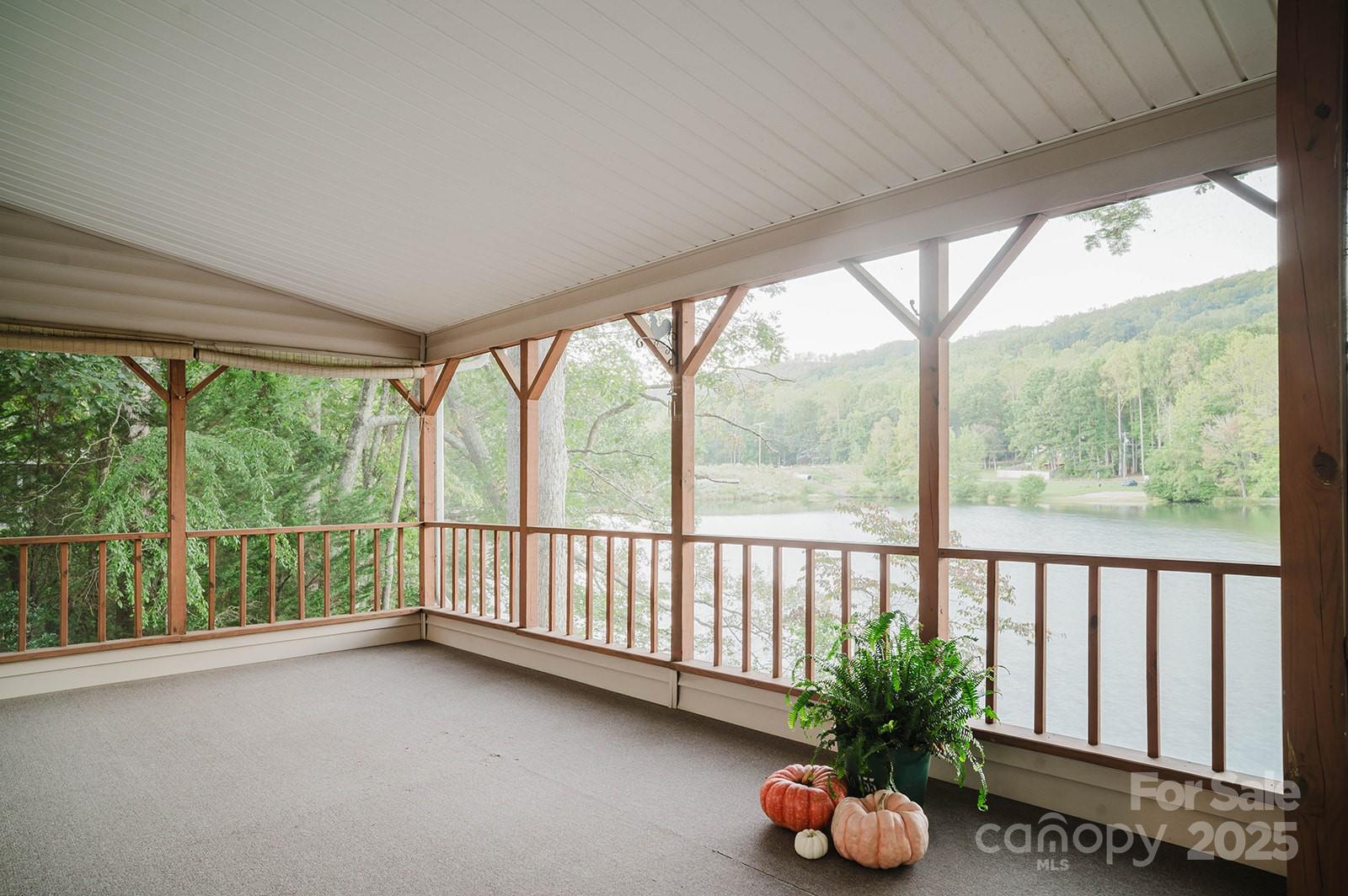 Beechwood Lakes - Residential