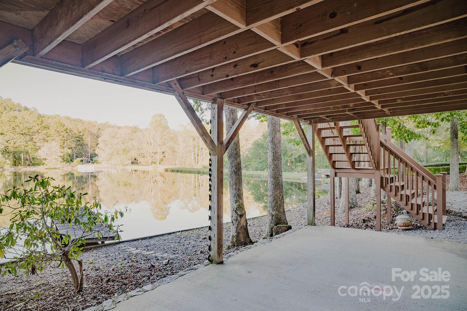 Beechwood Lakes - Residential