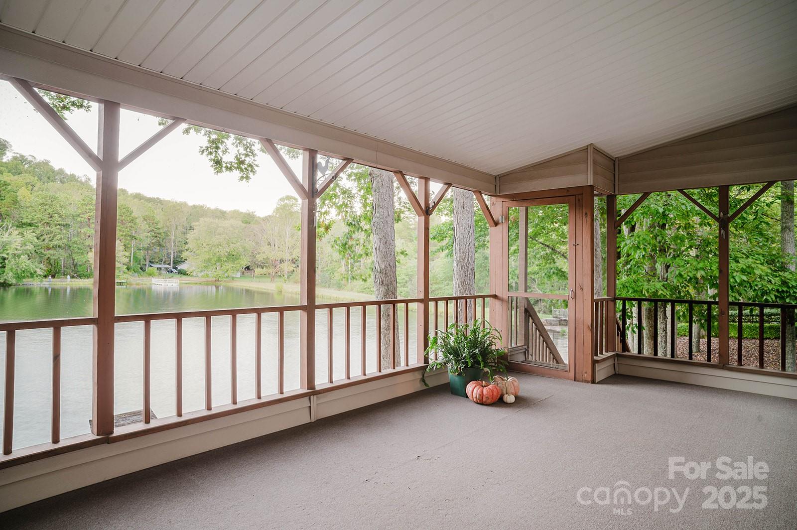 Beechwood Lakes - Residential