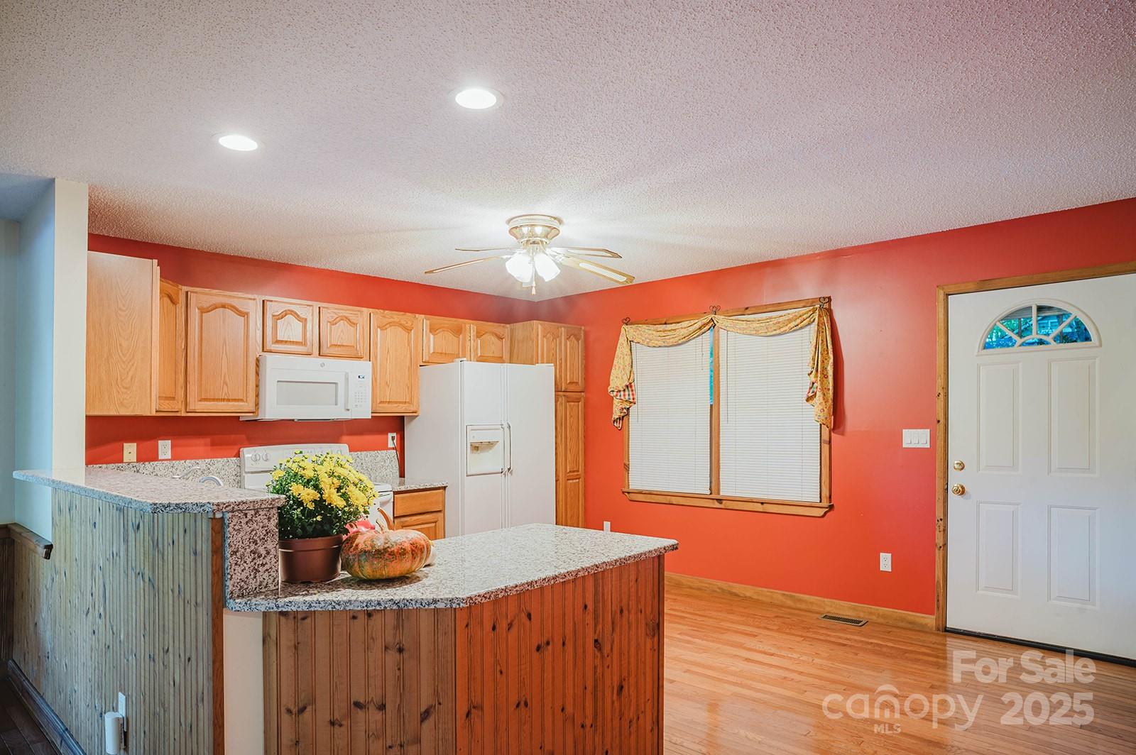 Beechwood Lakes - Residential