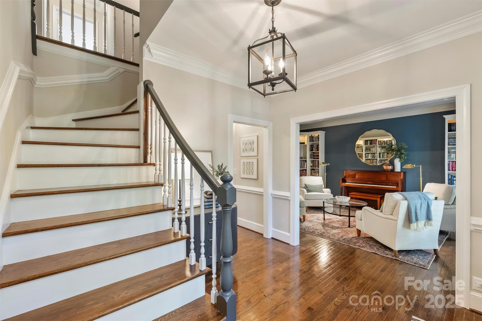 2605 Winding Oak Drive