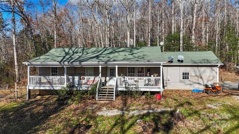 A home in Hendersonville